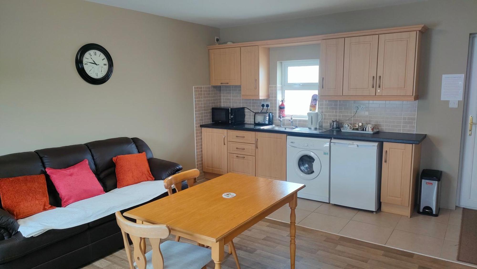 Danubio Guest Accommodation Doonbeg Exterior foto