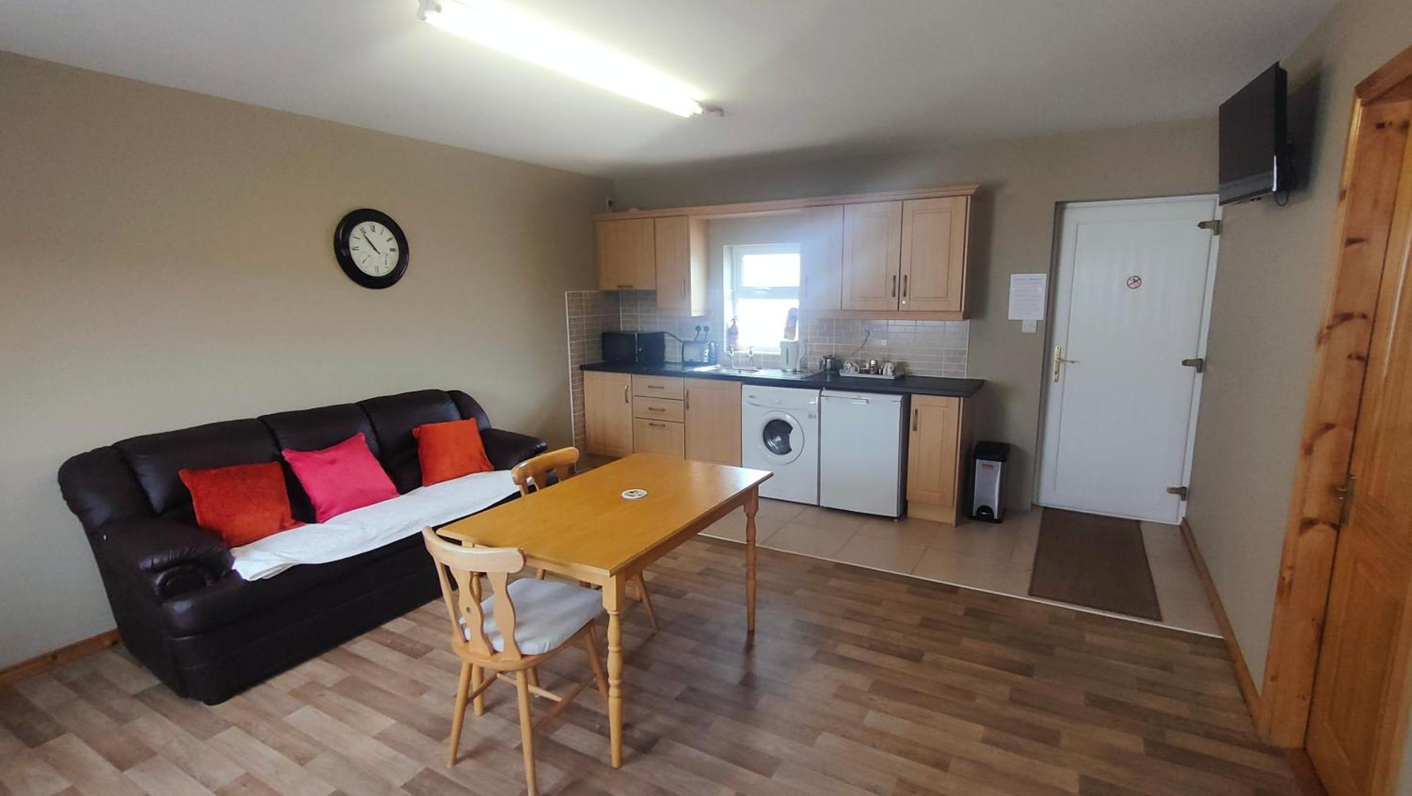 Danubio Guest Accommodation Doonbeg Exterior foto